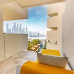 Five Palm Residence - Elegant Home